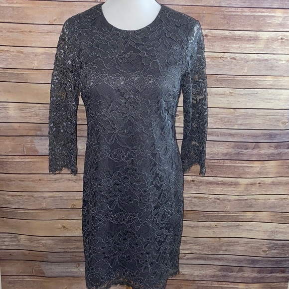 Cynthia Steffe Dresses & Skirts - 🎈Sale🎈 Cynthia Steffe Lace Sheath Dress With 3/4 Sleeves